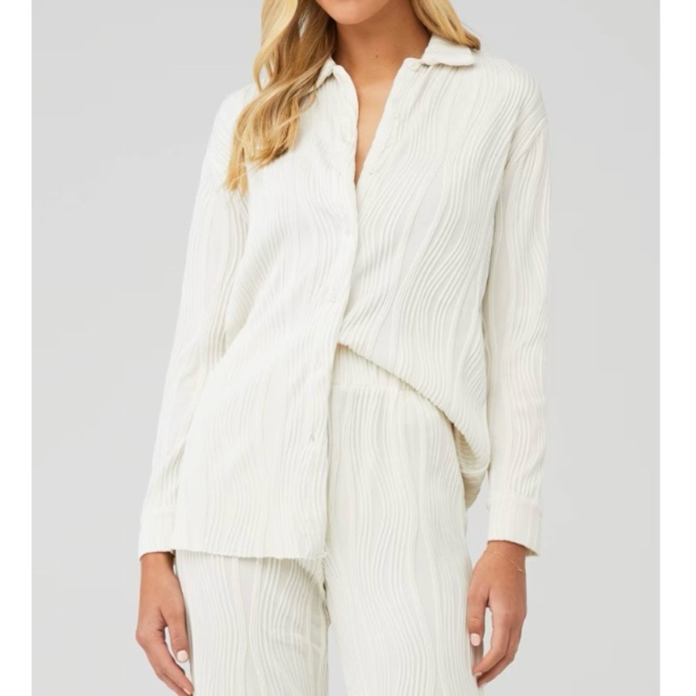 4Th and Reckless Tela Plisse Shirt